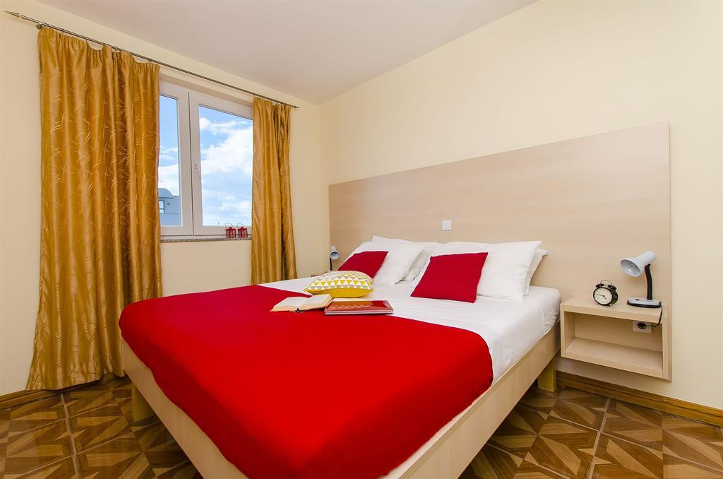 Apartments Glavan Привлака Стая снимка